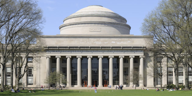 MIT: sviluppato un sistema di intelligenza artificiale che prevede il futuro