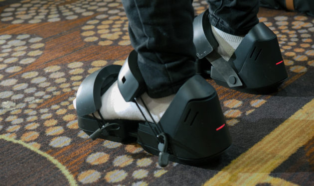 CES 2017: ecco Taclim, le scarpe per la realtà virtuale