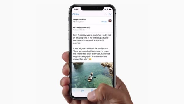 iPhone X e il boom dei preordini: alzare i prezzi conviene?