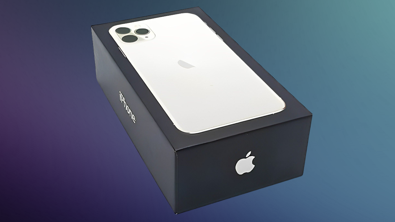 iPhone senza caricabatterie in confezione: ennesima multa per Apple